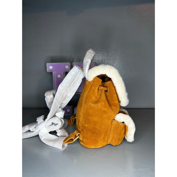 Brandon Blackwood Avi Backpack in Tan and Cream - Picture 7 of 12